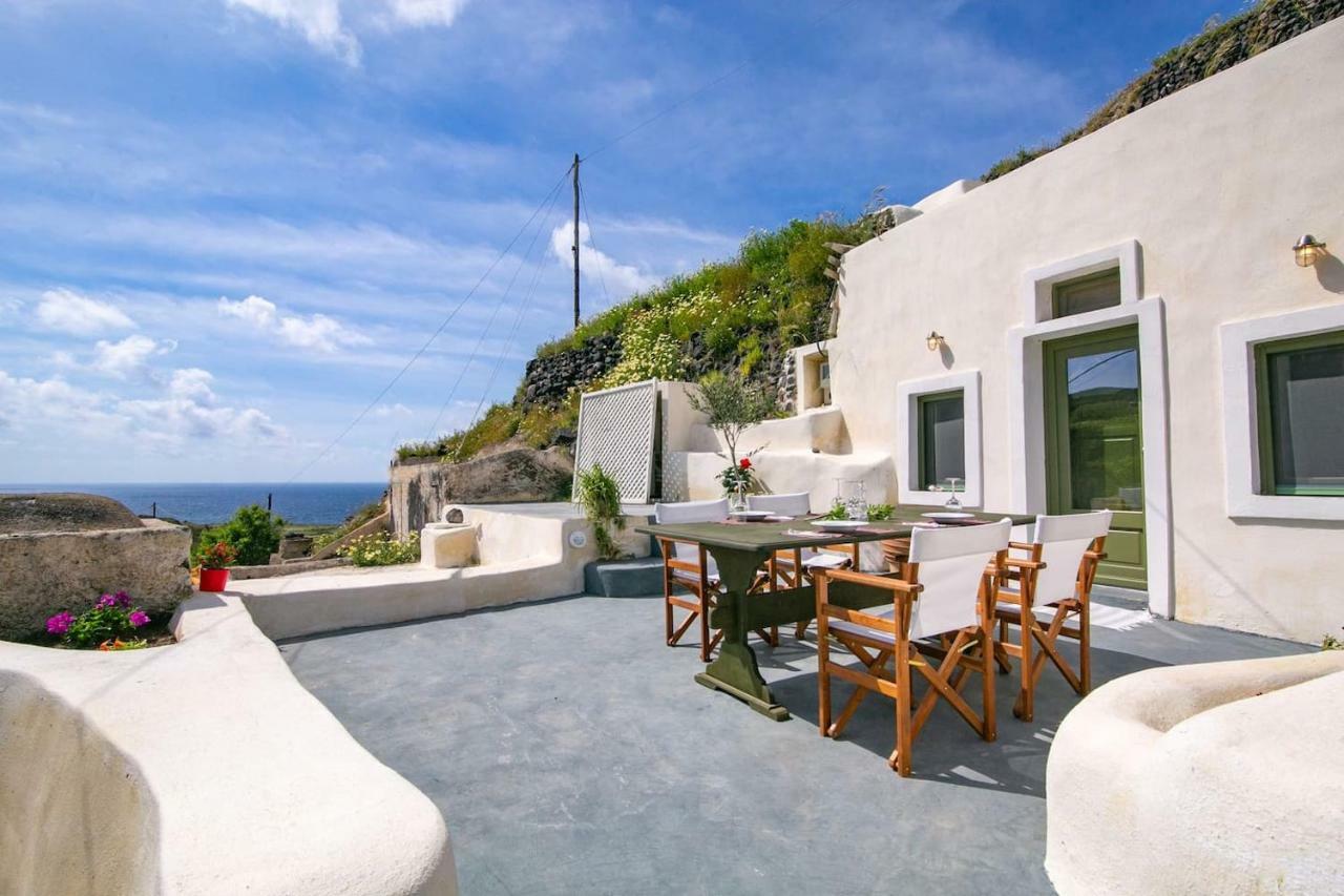 Agrilia Secluded Cave House Villa Therasia Eksteriør bilde